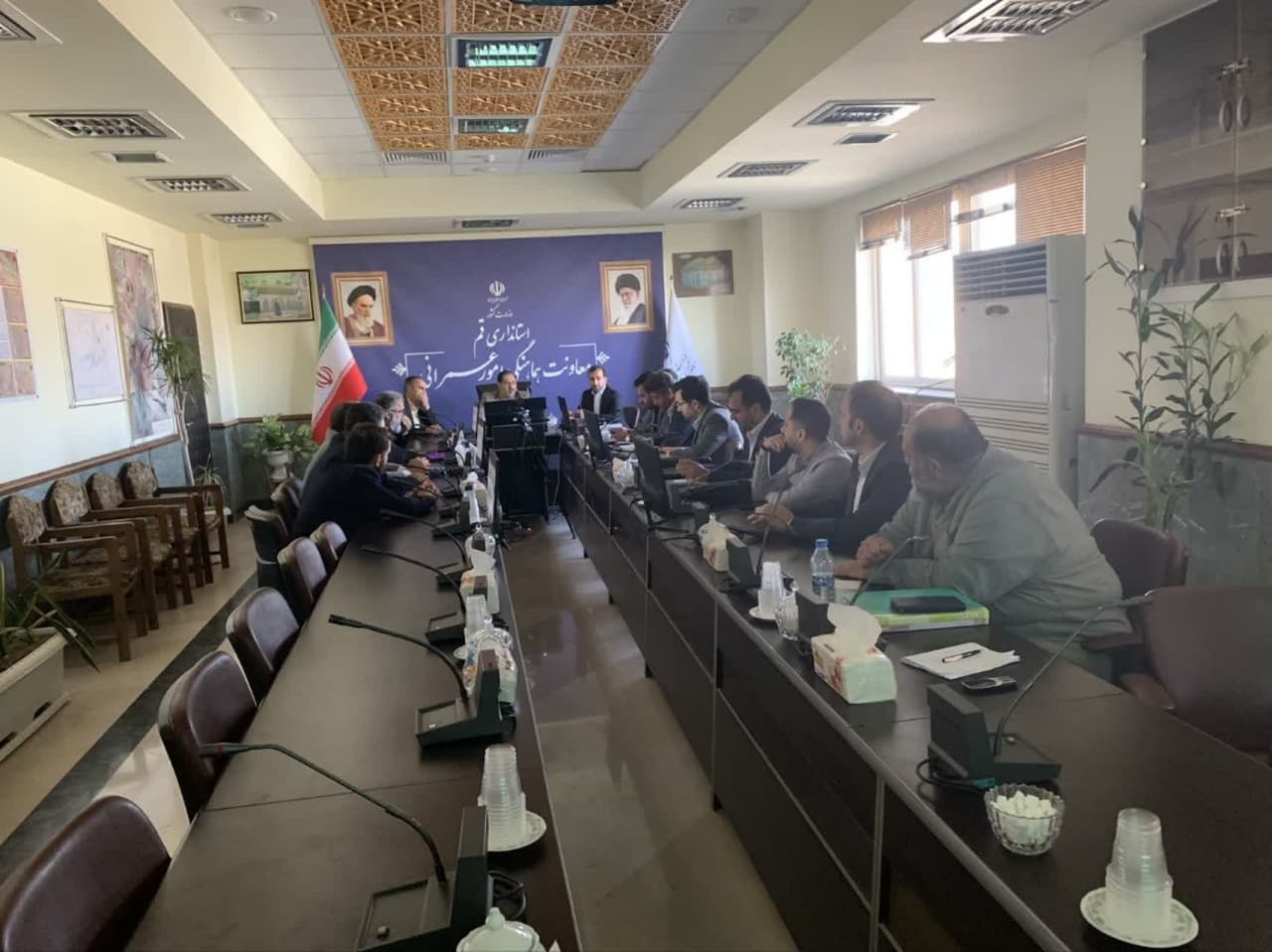 جلسه پروژه ۶۶۰ واحدی پردیسان قم-03