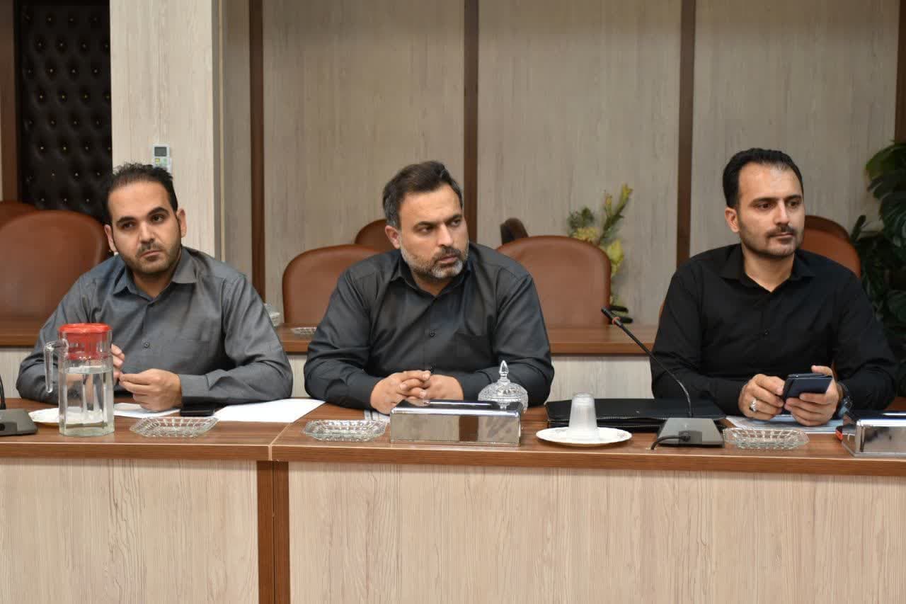 بررسی تحویل واحد‌های پروژه های استان سمنان-03