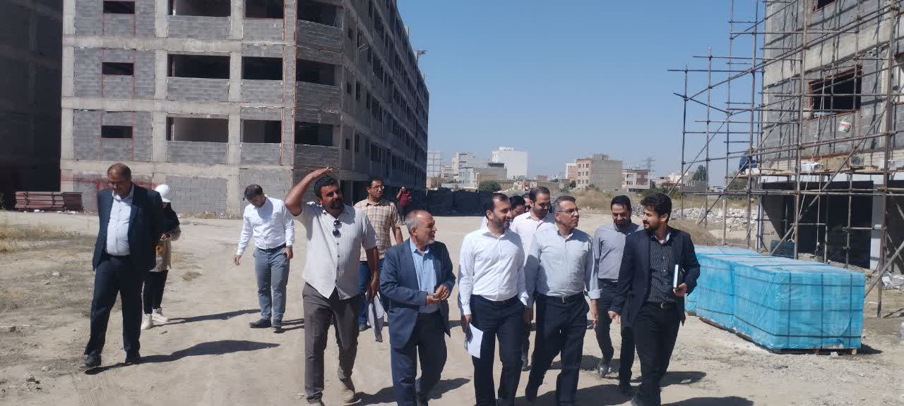 بازدید از عملیات اجرایی و پیشرفت پروژه ۴۸۰ واحدی فرهنگیان همدان-04