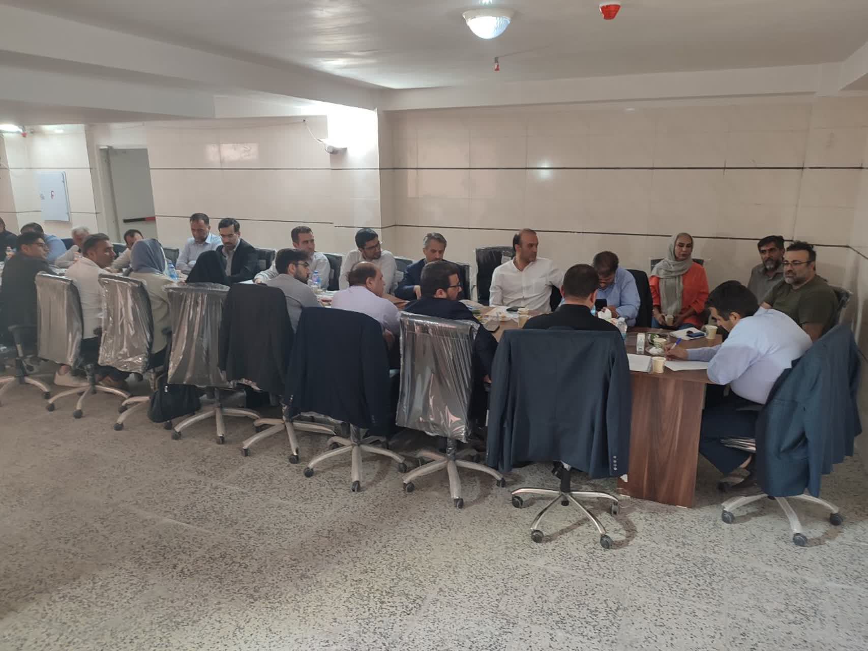 بررسی و جمع بندی قیمت تمام شده ۹۵۴ واحد از پروژه ۱۱۹۴ واحدی فاز یک فولادشهر-01