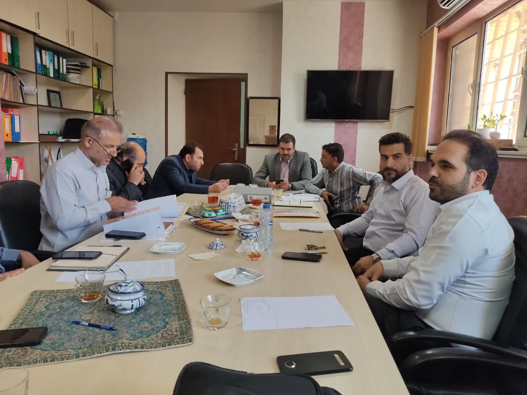 جلسه بررسی و رفع موارد و مشکلات پروژه های یزد-04