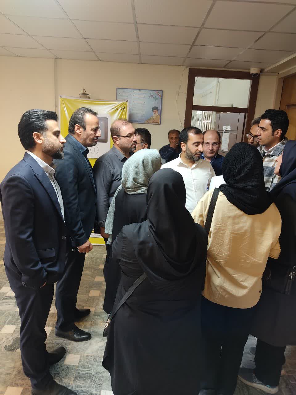 جلسه بررسی وضعیت تکمیل زیرساخت ها و تحویل پروژه ۴۰۰ واحدی مراغه-02