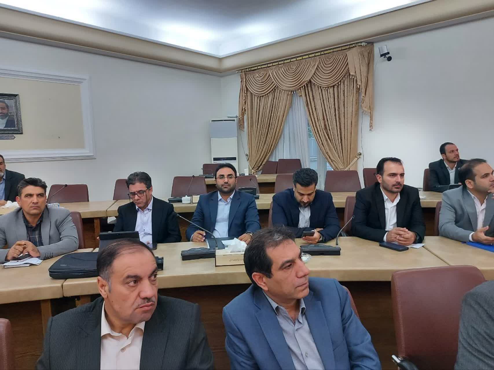 جلسه شورای مسکن استان آذربایجان شرقی-05