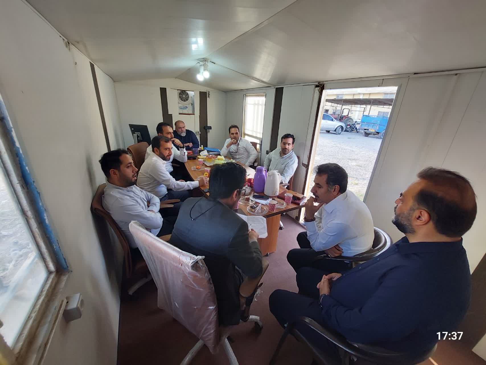 جلسه پیگیری پروژه ۲۴۰ واحدی بروجرد-02