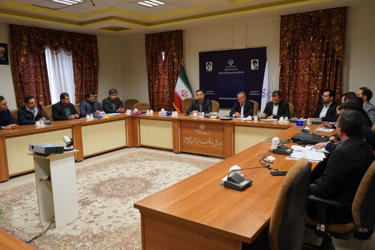 بررسی موضوعات نهایی پروژه های استان اردبیل-04