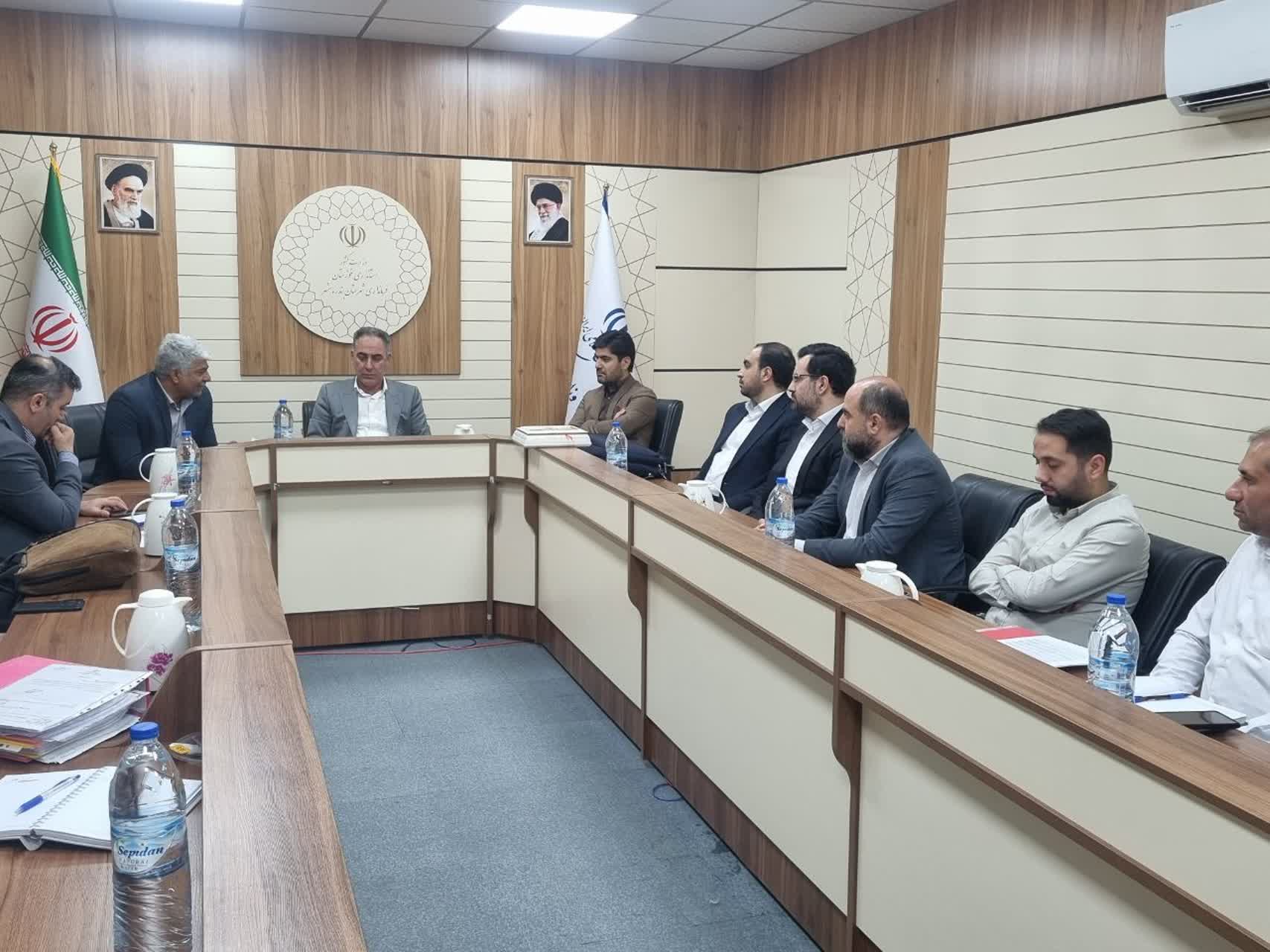 جلسه بررسی و رفع موانع پروژه ۱۷۶ واحدی پروژه ماهشهر-01