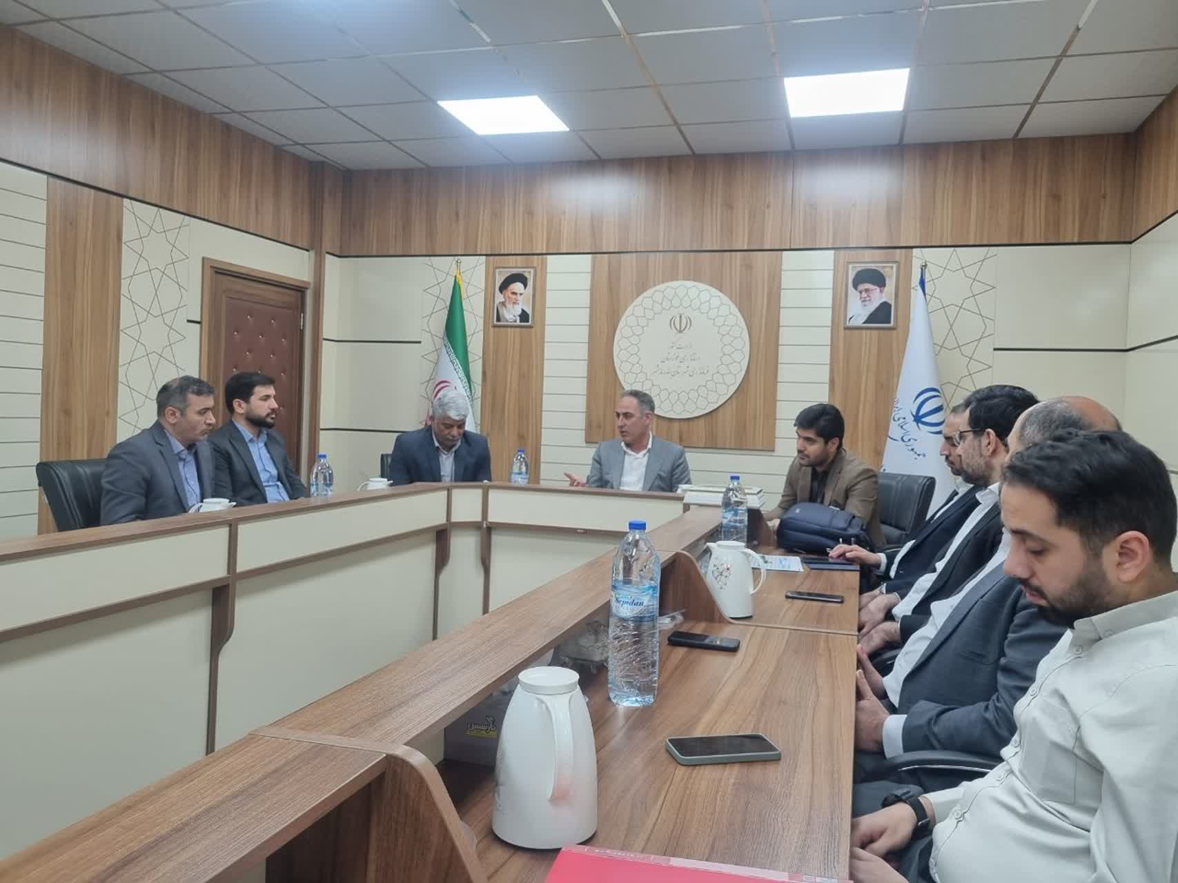 جلسه بررسی و رفع موانع پروژه ۱۷۶ واحدی پروژه ماهشهر-06