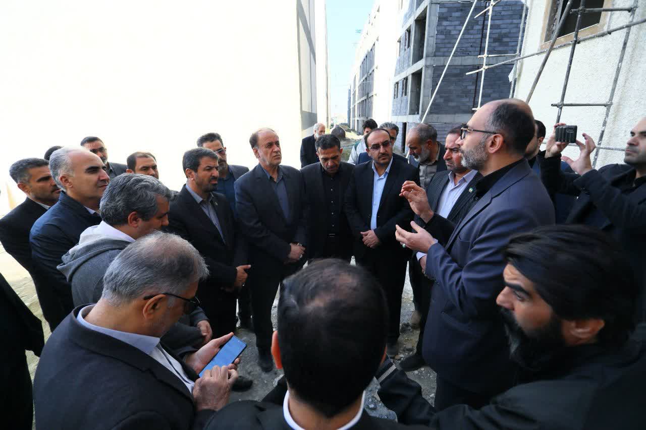 بازدید استاندار همدان از پروژه ۴۸۰ واحدی فرهنگیان-07