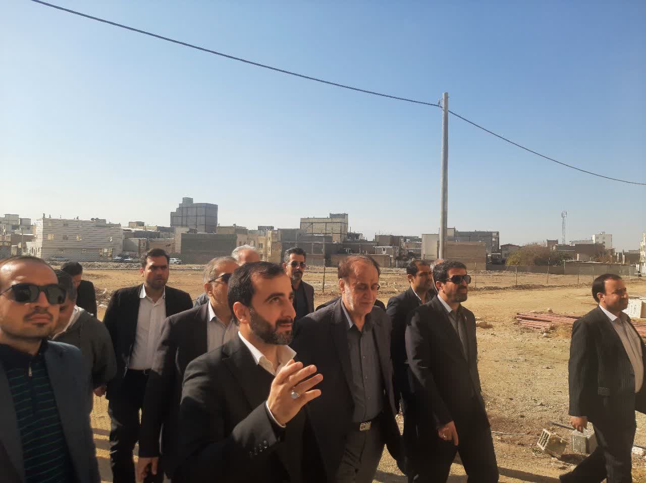 بازدید استاندار همدان از پروژه ۴۸۰ واحدی فرهنگیان-12