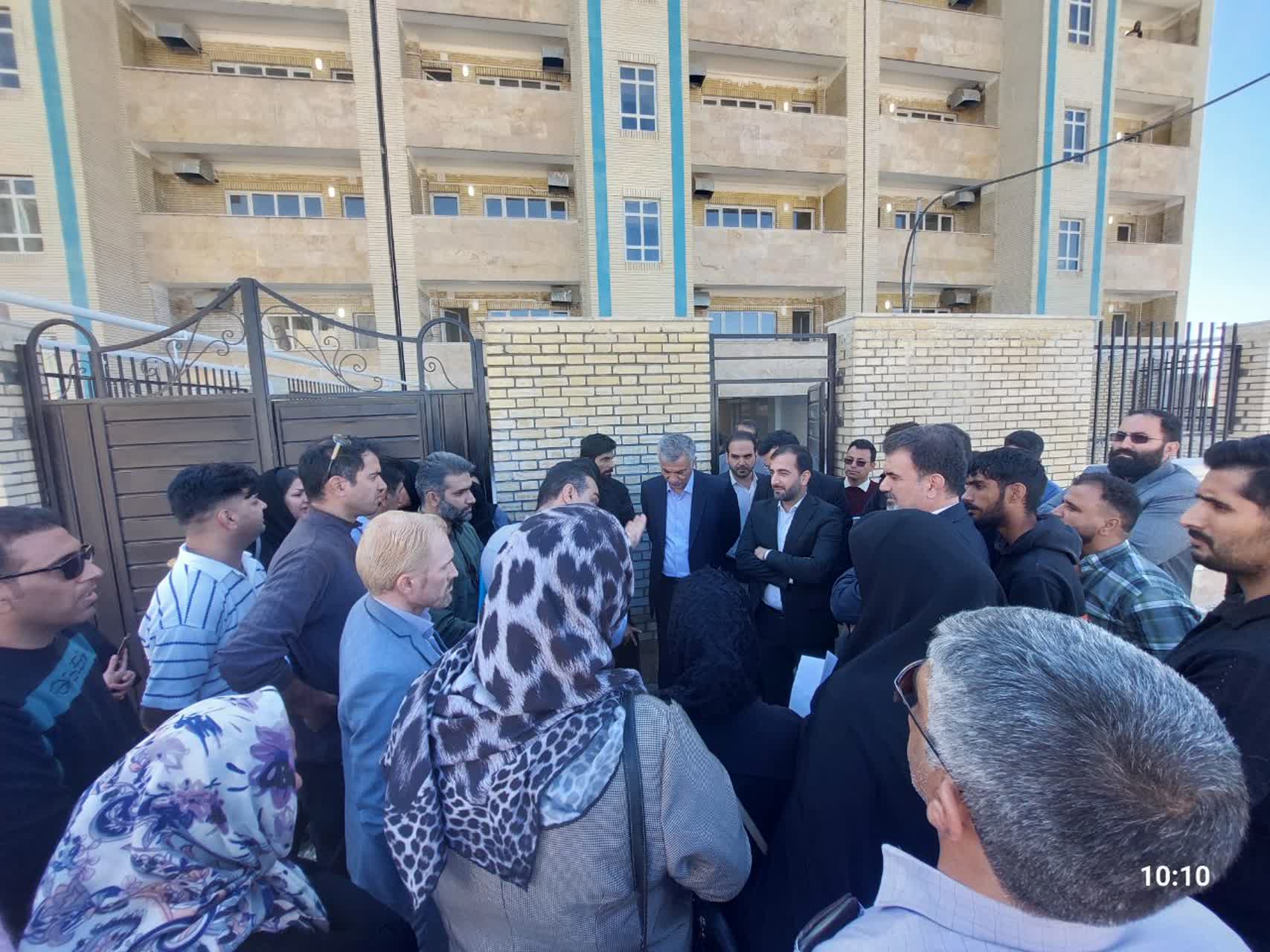 جلسه با متقاضیان پروژه ۱۶۸ واحدی زاهدان-01