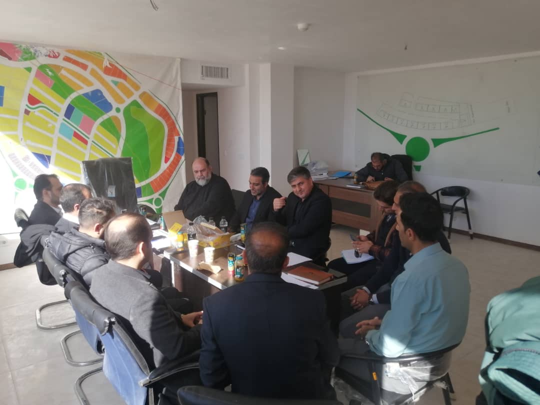 جلسه بررسی روند پیشرفت و تحویل فاز اول پروژه ۲۰۰ واحدی مهاجران-04