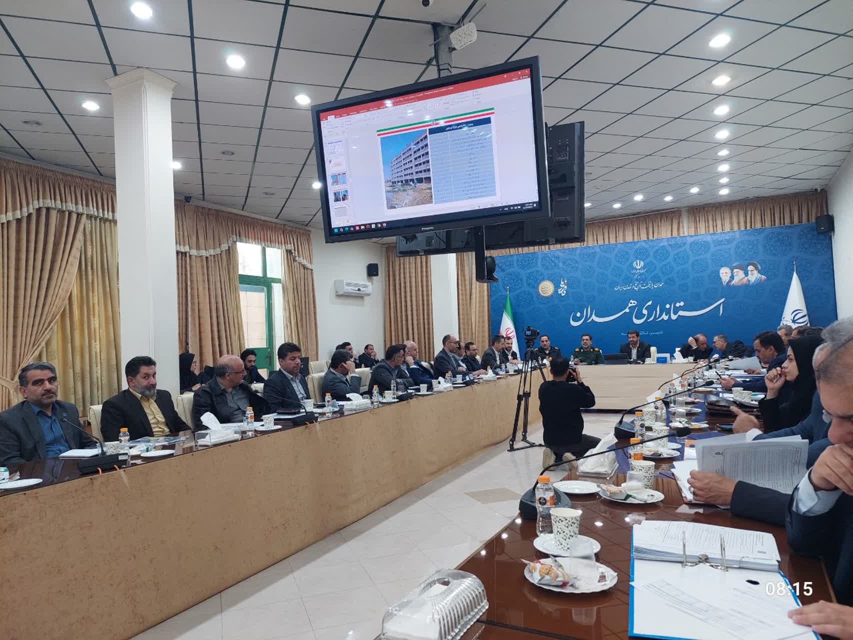 جلسه شورای مسکن استان همدان-06