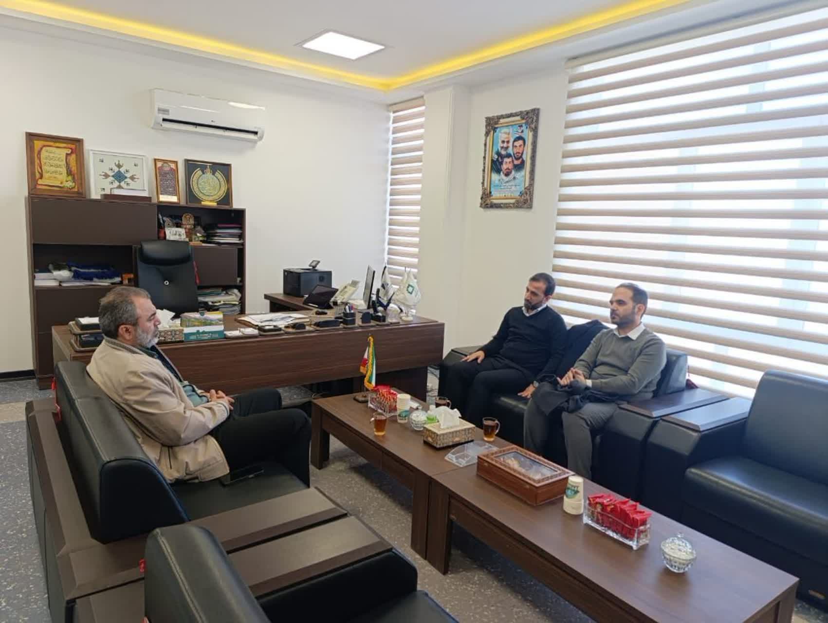 جلسه بررسی مسائل و موضوعات پروژه زاهدان-03