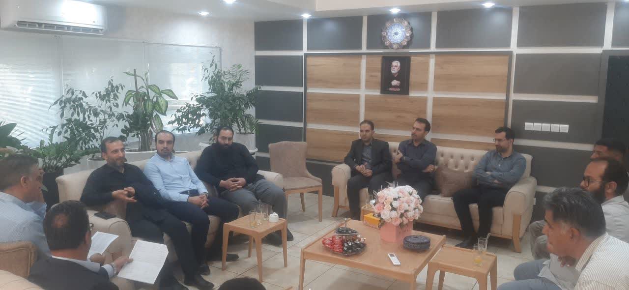 بازدید و جلسه بررسی ۲۴۴ واحدی سهل آباد شیراز-04